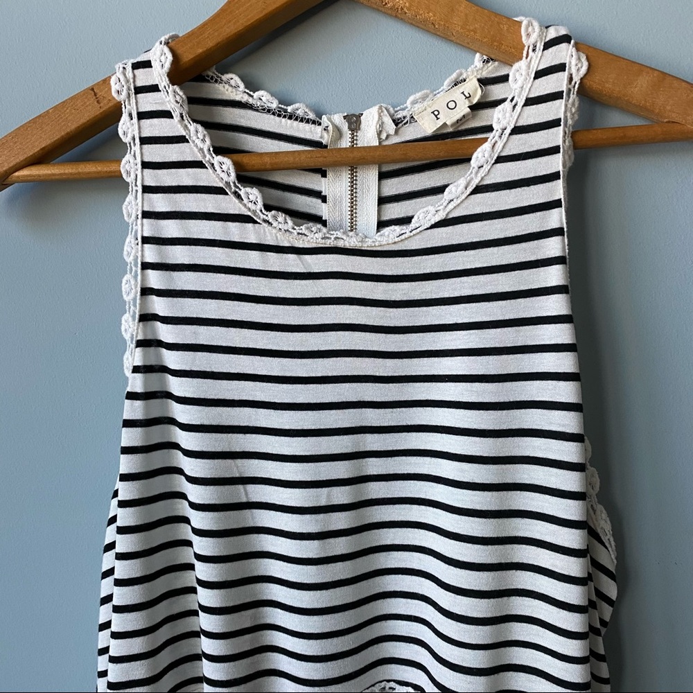 POL Striped Crochet Trim Babydoll Tank Medium - Picture 5 of 8